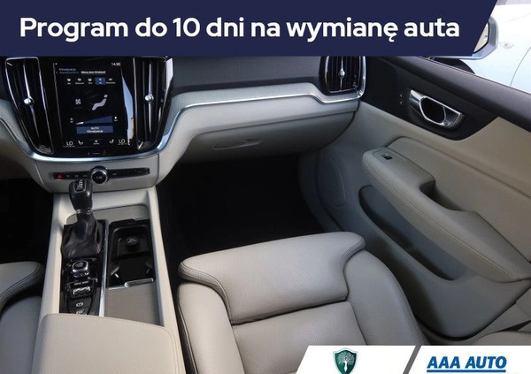 Volvo V60 cena 122000 przebieg: 72000, rok produkcji 2020 z Władysławowo małe 326